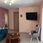 Appartement Zafireniasuites 2 *